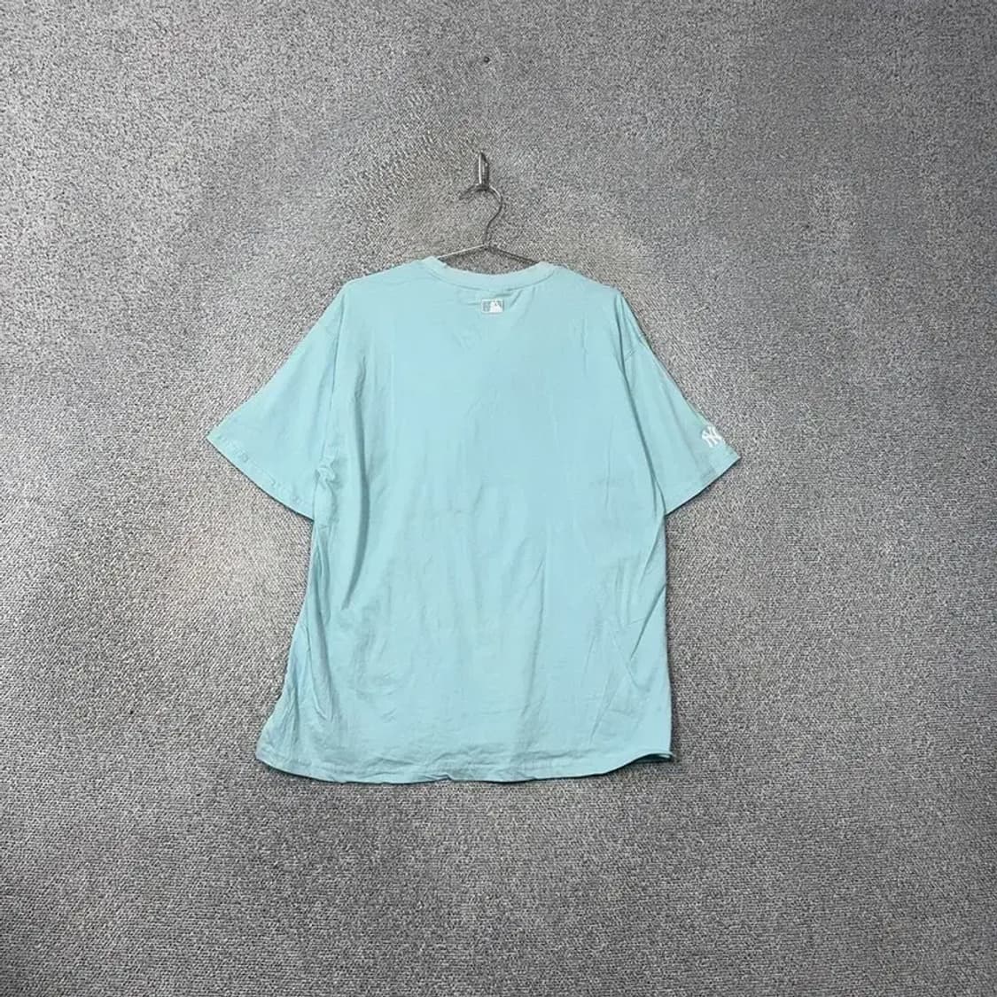 [새상품]MLB 뉴욕양키즈 프린팅 민트 반팔티 L 상품이미지2