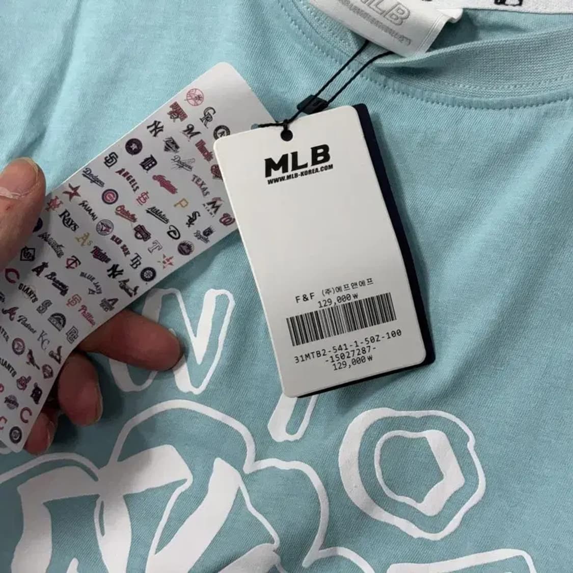 [새상품]MLB 뉴욕양키즈 프린팅 민트 반팔티 L 상품이미지4