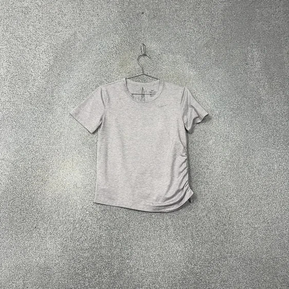 나이키 라이트 그레이 여성 운동 기능성 반팔티 S 상품이미지1