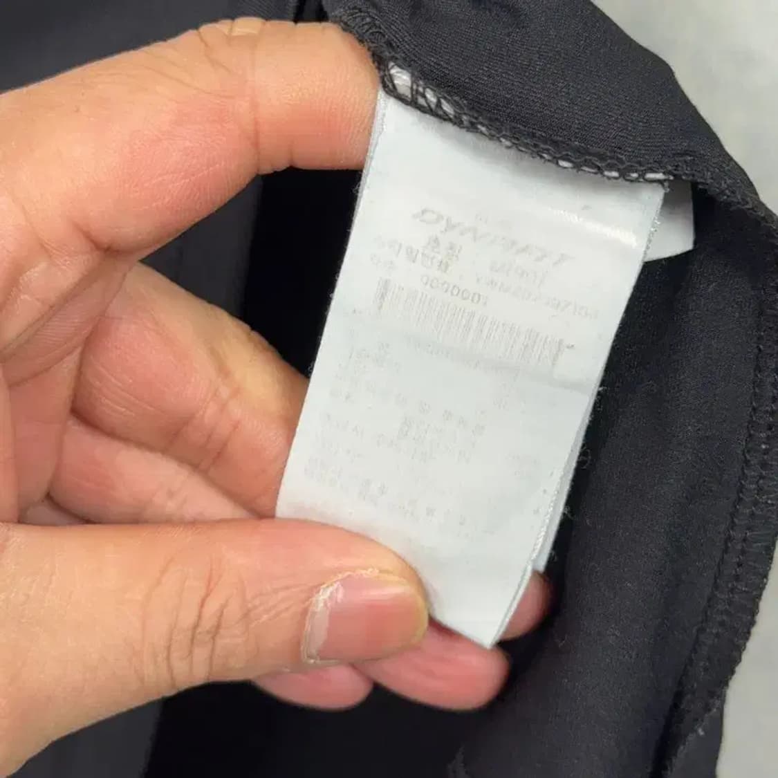 다이나핏 블랙 로고 여성 운동 기능성 반팔티 M 상품이미지4