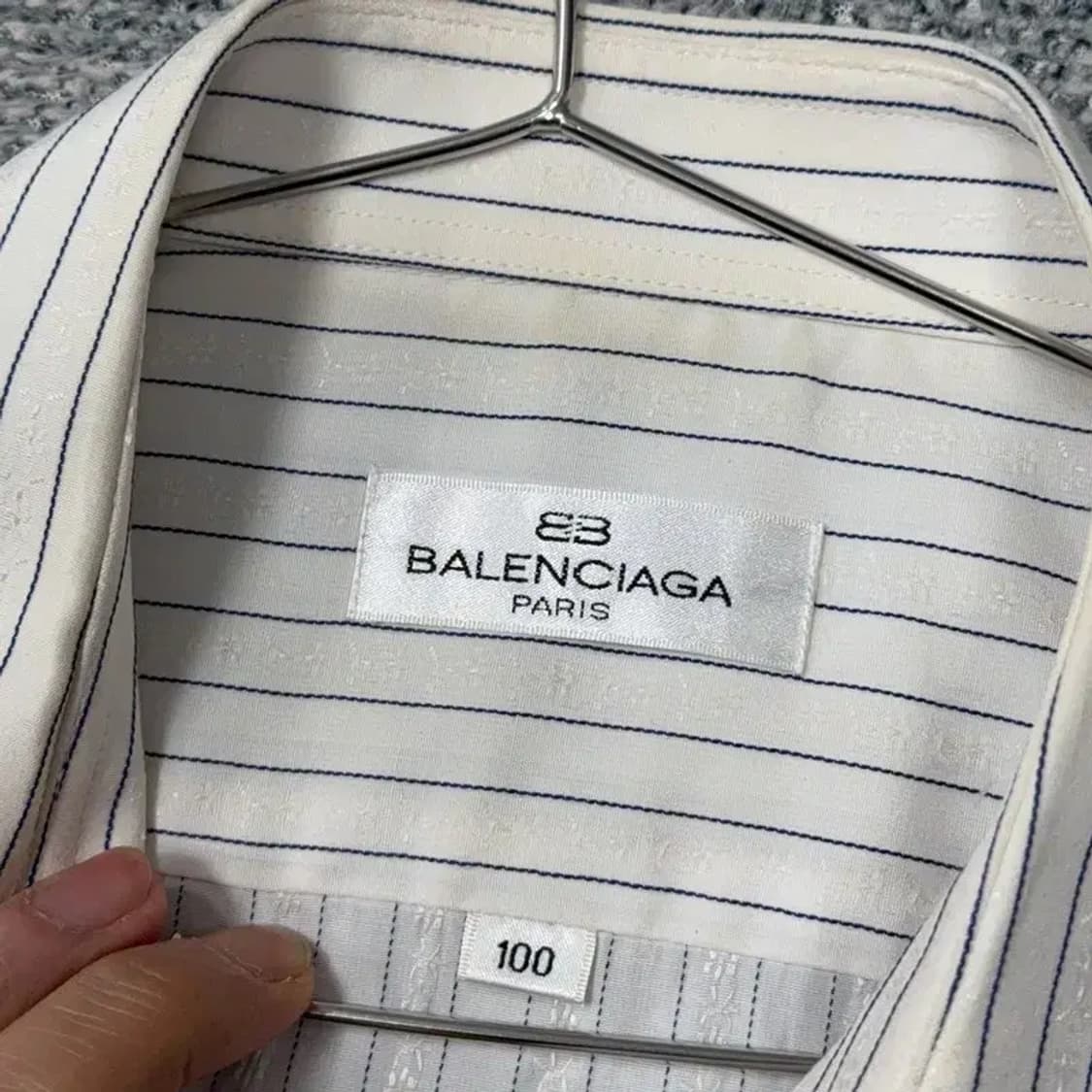 발렌시아가 스트라이프 남성 반팔 셔츠 100 상품이미지6