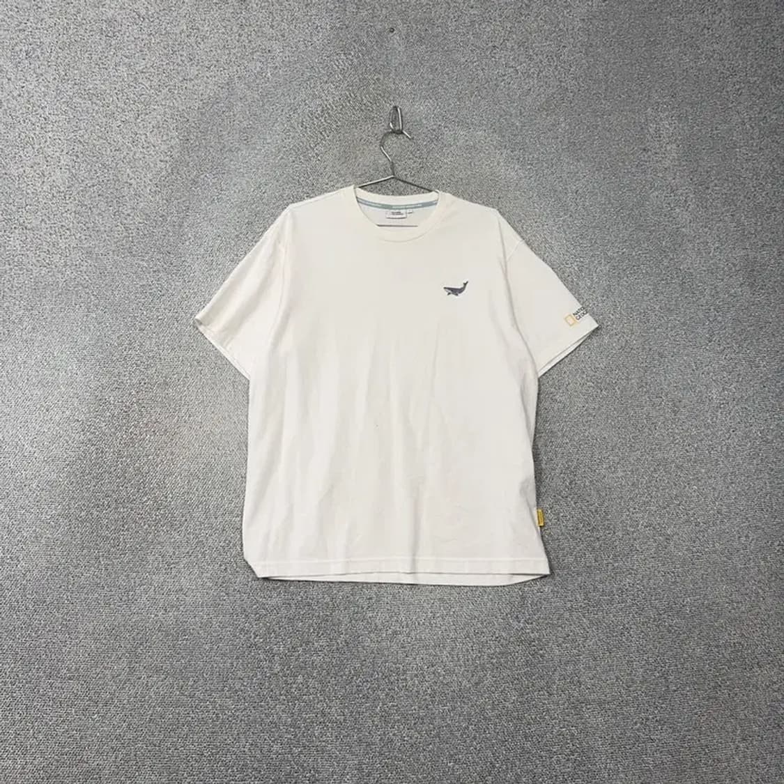 내셔널지오그래픽 화이트 로고 남성 캐주얼 반팔티 L 상품이미지1