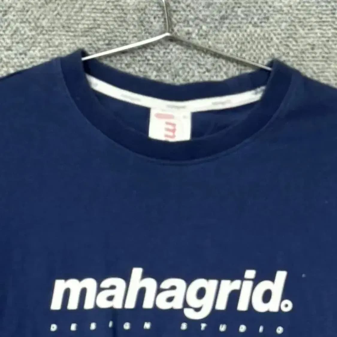 마하그리드 스펠 로고 프린팅 네이비 반팔티 S 상품이미지3
