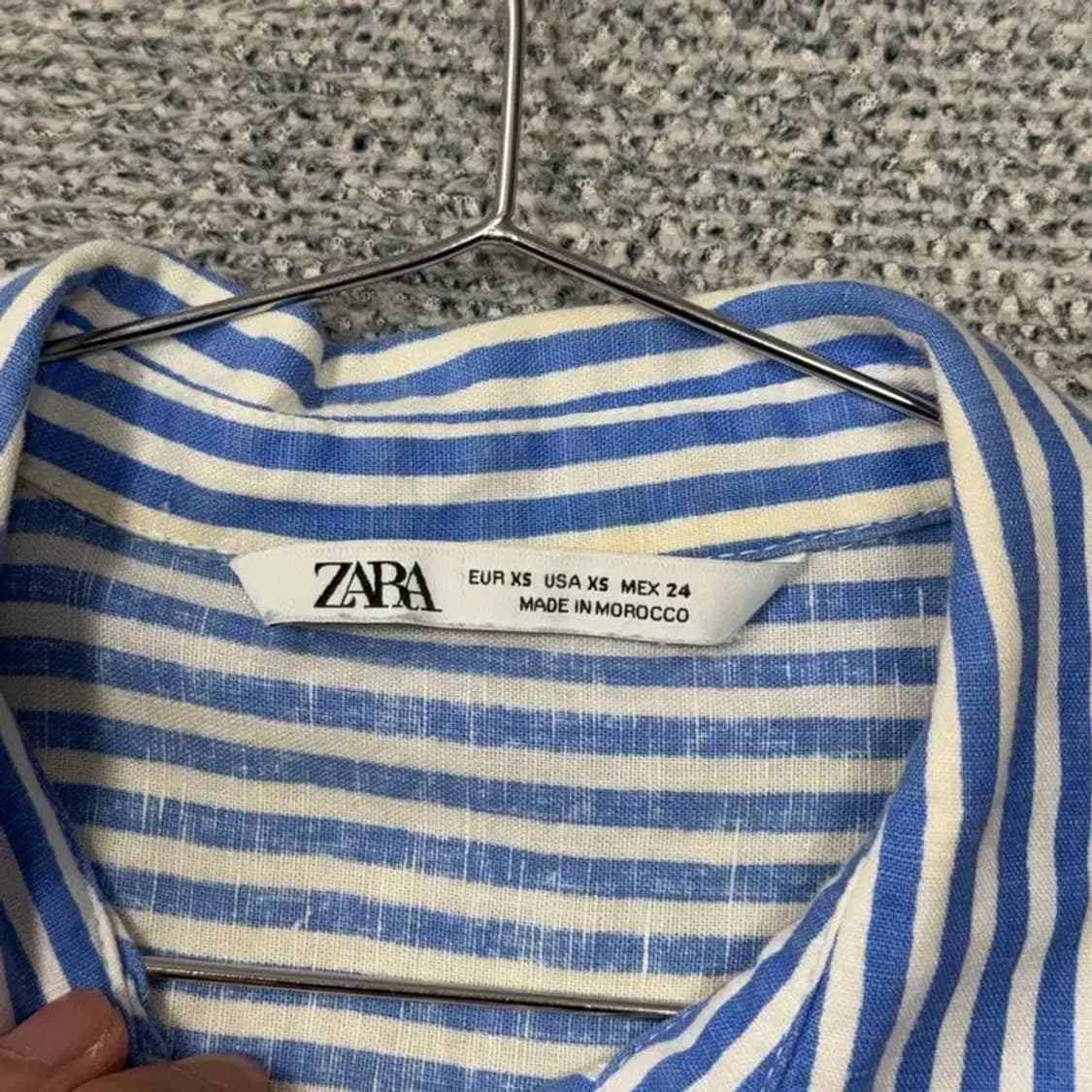 자라 스트라이프 블루 반팔 블라우스 XS 상품이미지3