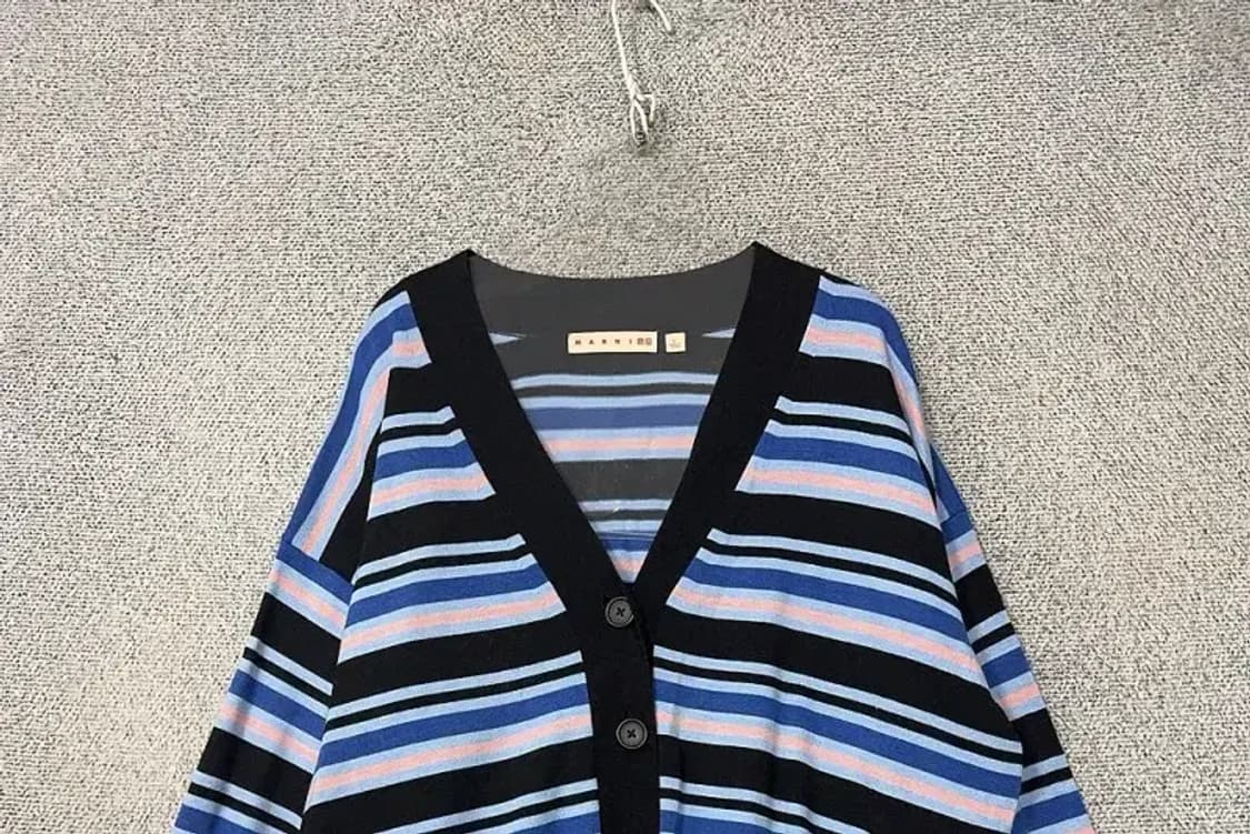 유니클로 마르니 스트라이프 블루 오버핏 니트 가디건 L 상품이미지3