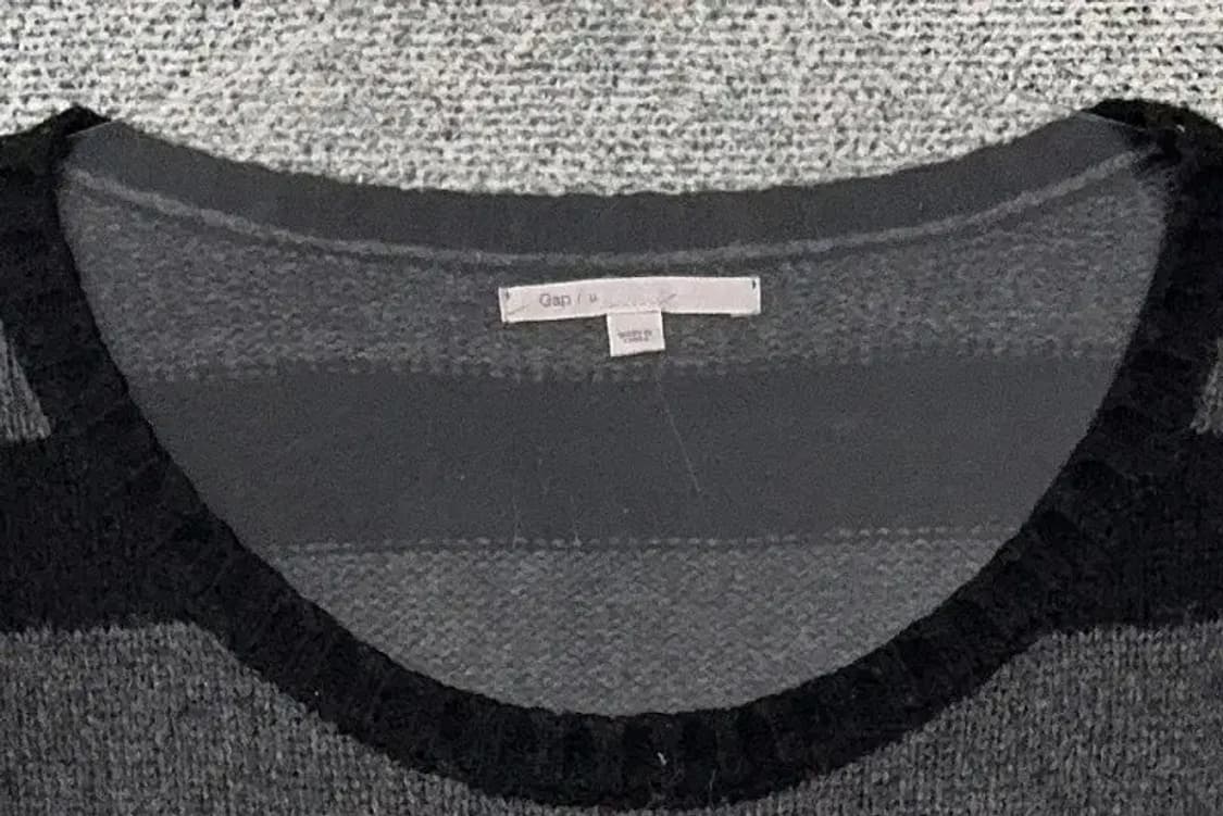갭 스트라이프 그레이 U넥 니트 M 상품이미지5