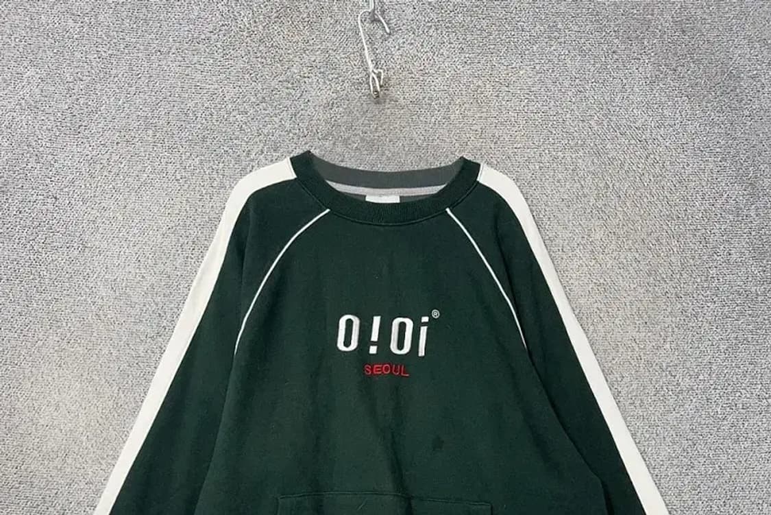 5252 OIOI 로고 프린팅 그린 맨투맨 F 상품이미지3