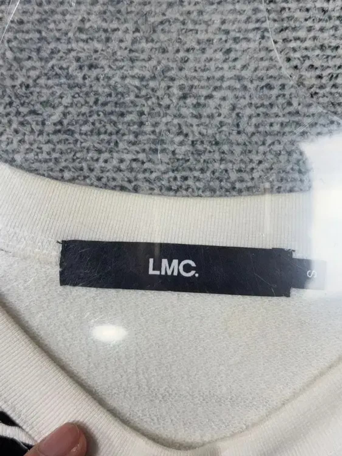 엘엠씨 스트라이프 블랙 맨투맨 S 상품이미지7