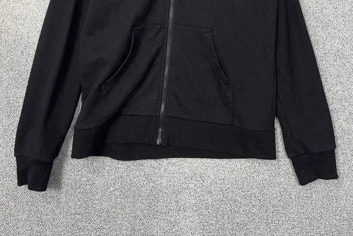 휠라 블랙 로고 캐주얼 후드집업 LARGE 상품이미지4