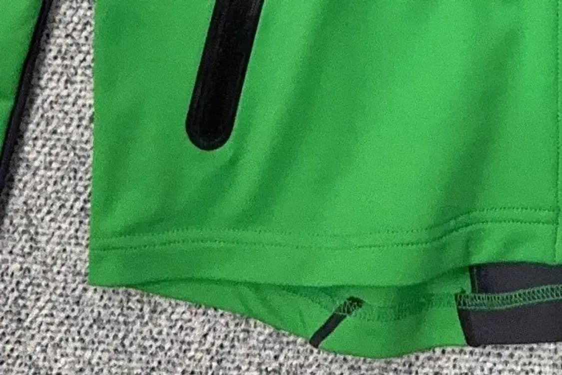 데상트 그린 로고 후드 바람막이 95 상품이미지6