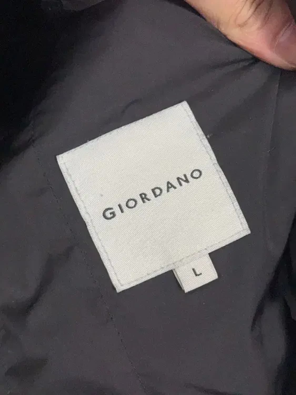 지오다노 블랙 캐주얼 다운 패딩 L 상품이미지7