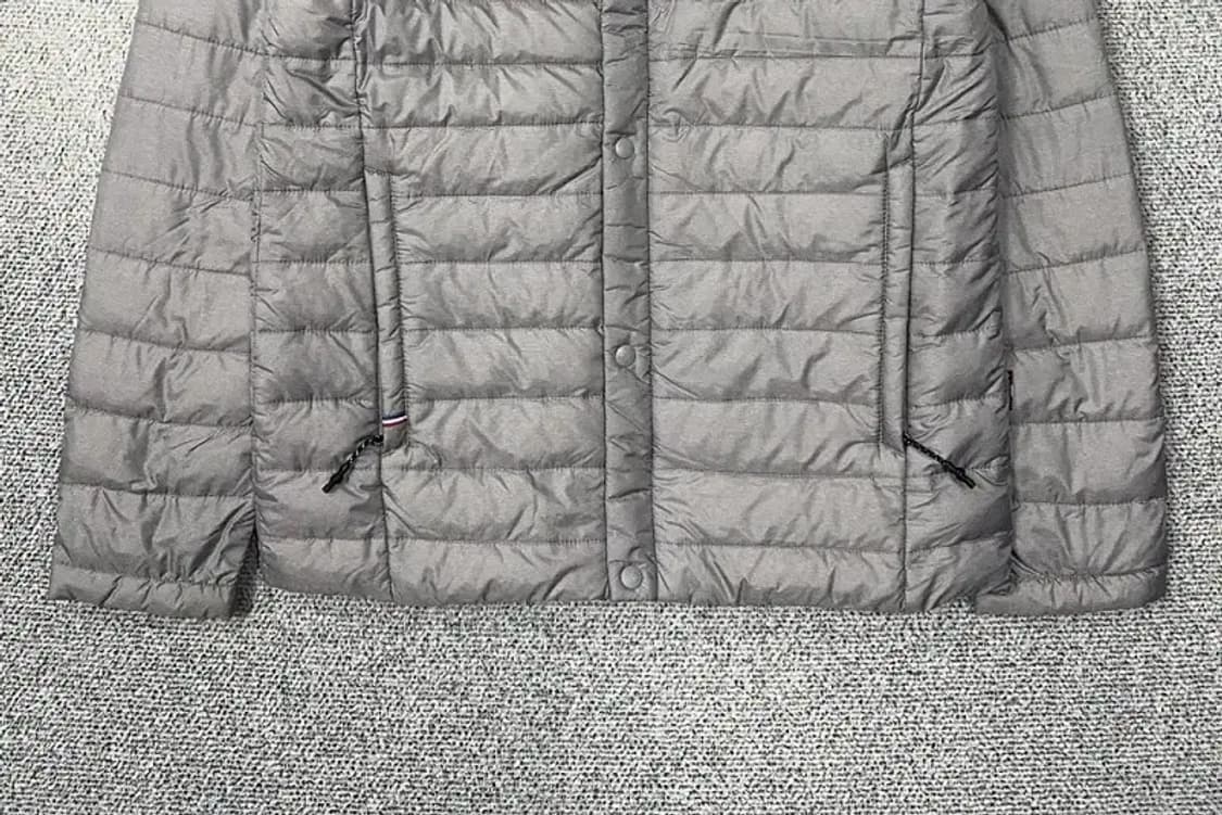 밀레 라이트 그레이 경량 패딩 90 상품이미지4