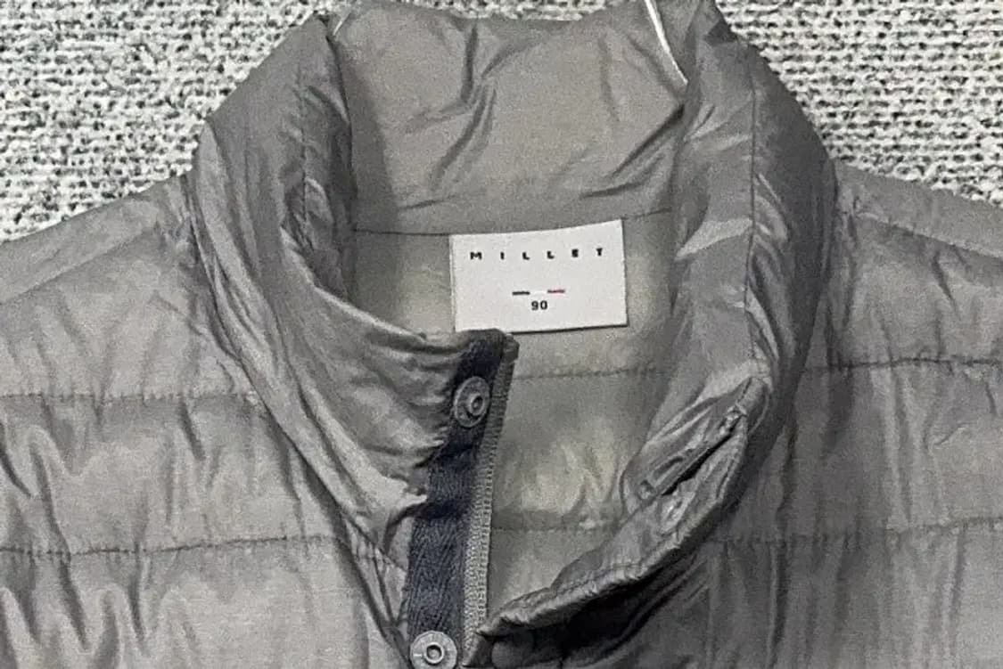 밀레 라이트 그레이 경량 패딩 90 상품이미지5