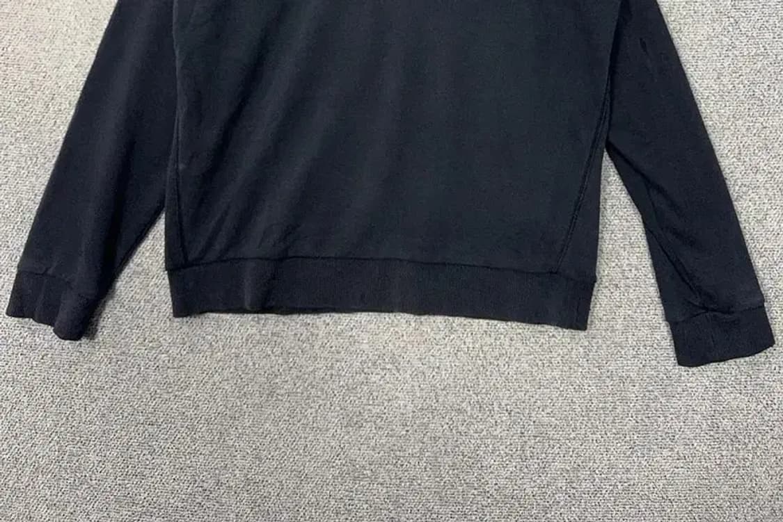 뉴발란스 블랙 로고 맨투맨 XL 상품이미지4