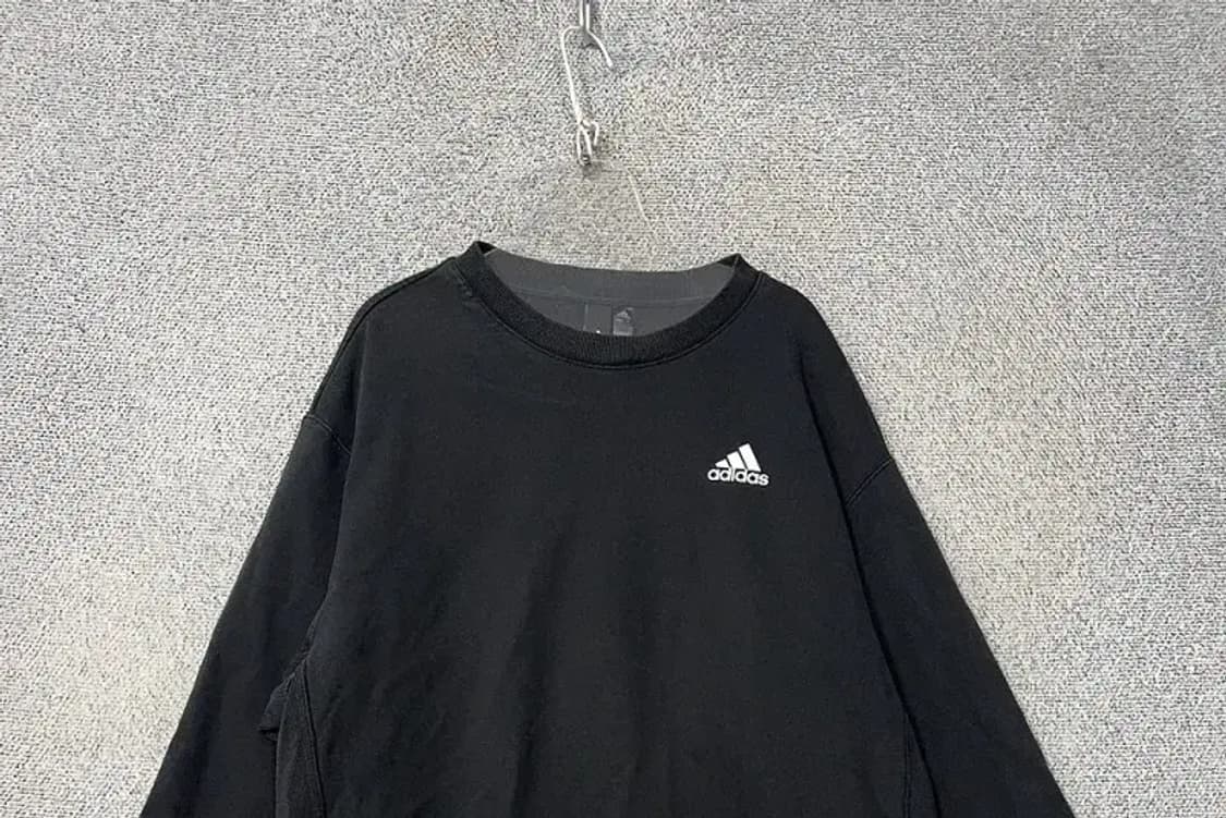 아디다스 블랙 로고 맨투맨 L 상품이미지3