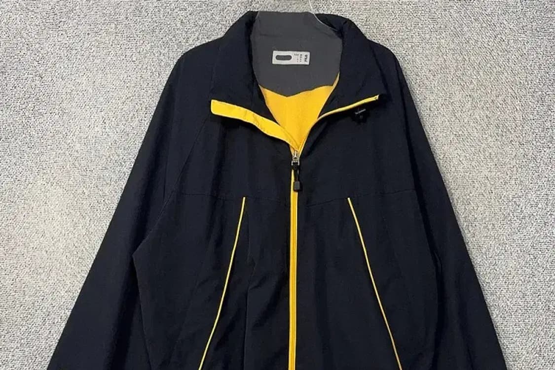 휠라 올드스쿨 블랙 바람막이 윈드자켓 100 상품이미지3