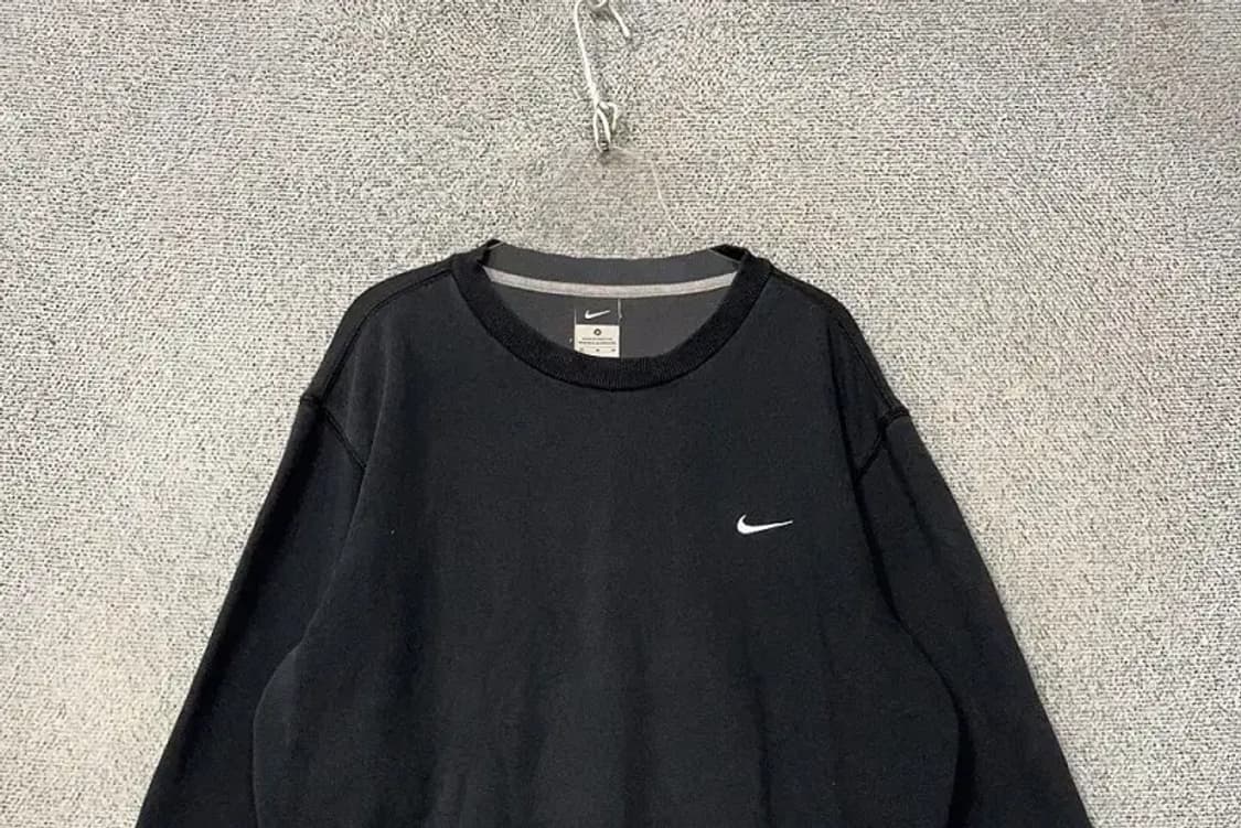 나이키 블랙 로고 맨투맨 M 상품이미지3