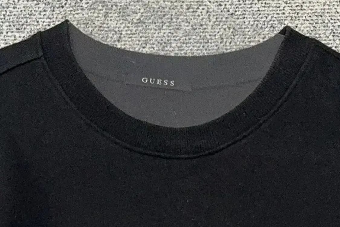 게스 블랙 로고 맨투맨 XL 상품이미지5