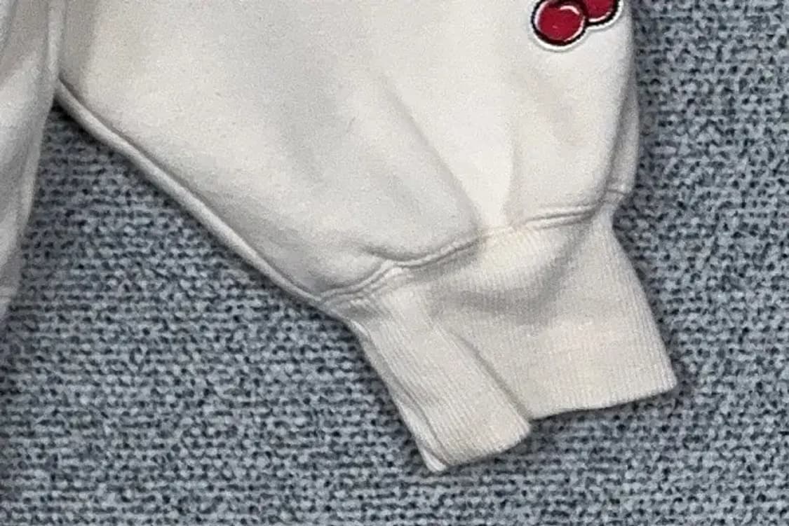 키르시 빅로고 화이트 맨투맨 1 상품이미지6