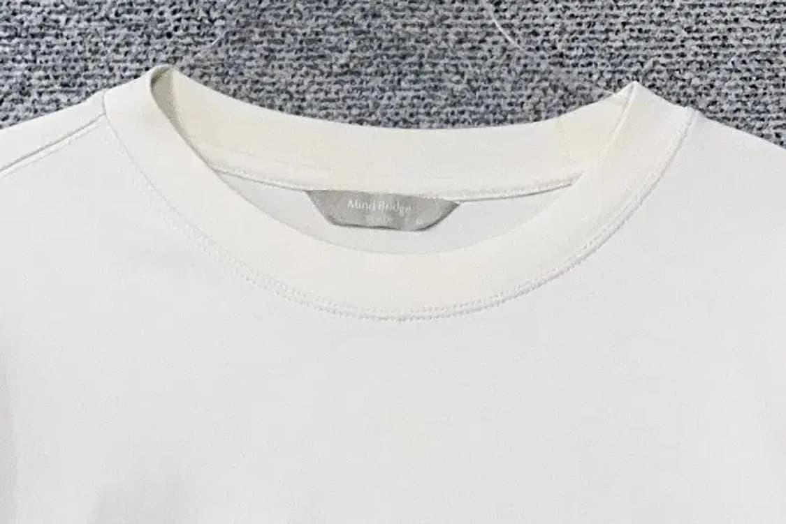 마인드브릿지 프린팅 화이트 맨투맨 95 상품이미지5