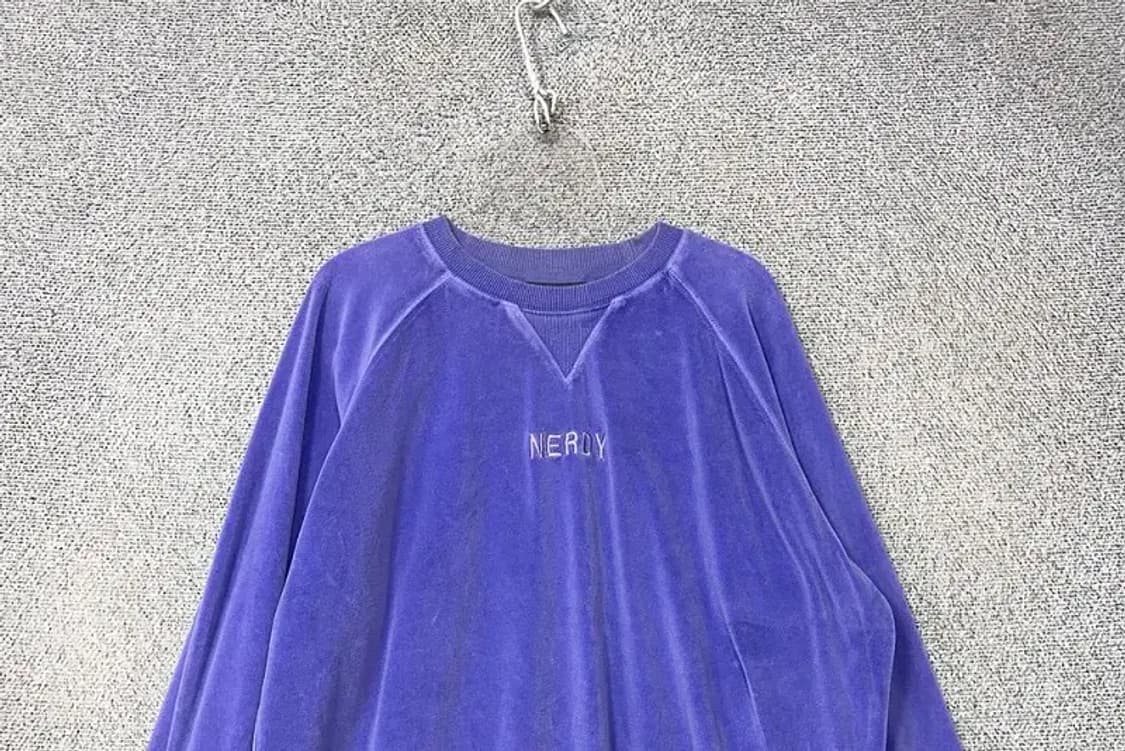 널디 퍼플 벨벳 자수 로고 빈티지 맨투맨 M 상품이미지3