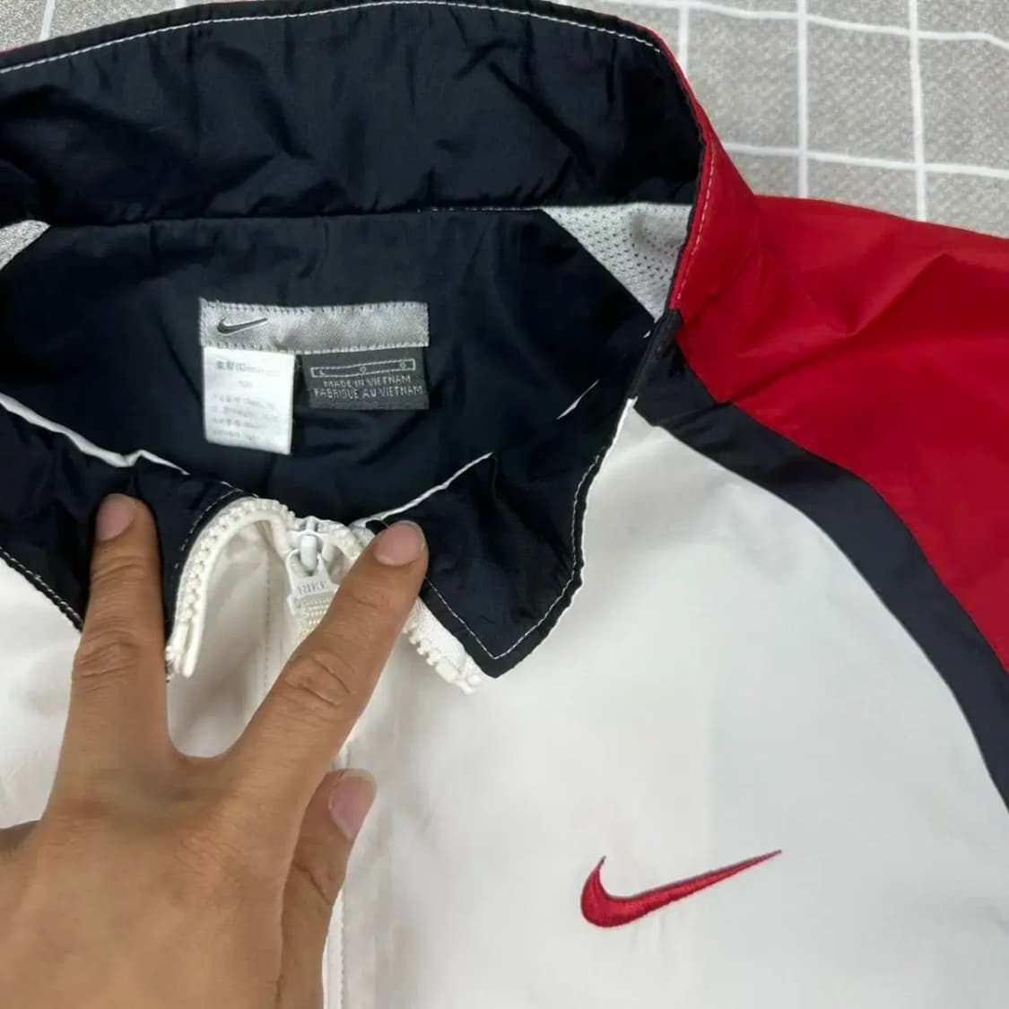 나이키 올드스쿨 바람막이 L 상품이미지4