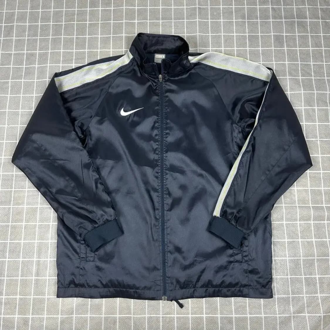나이키 사이드라인 올드스쿨 바람막이 L 상품이미지3