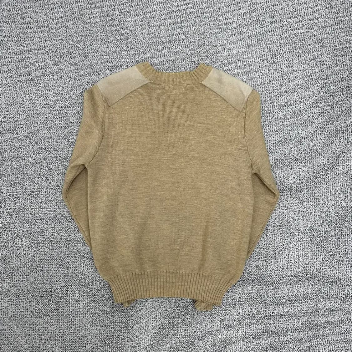 버버리 퓨어울 숄더패치 니트 S 상품이미지3