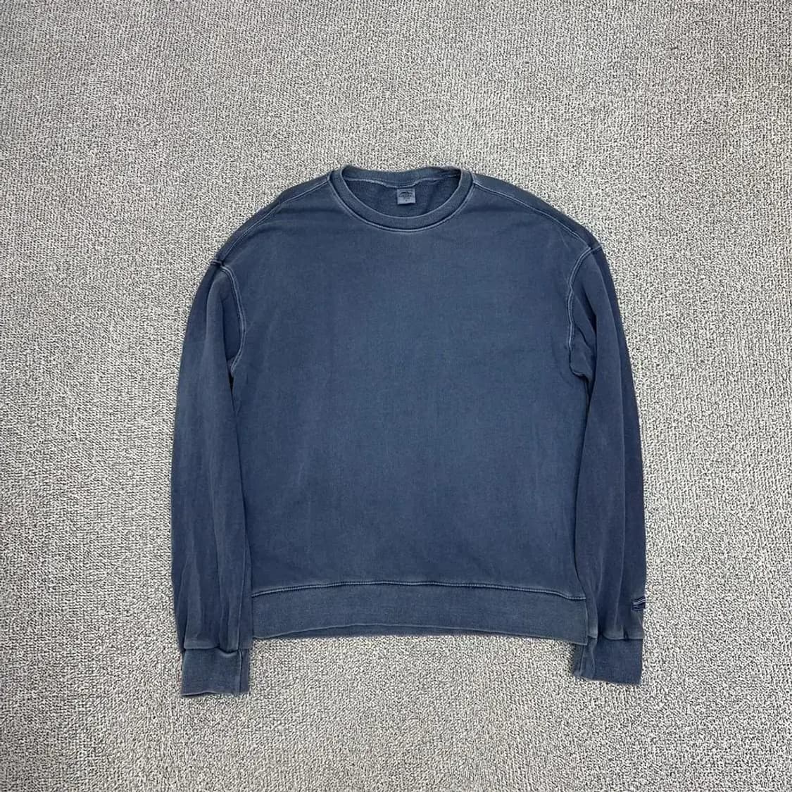 TRAVEL 피그먼트 맨투맨 상품이미지1