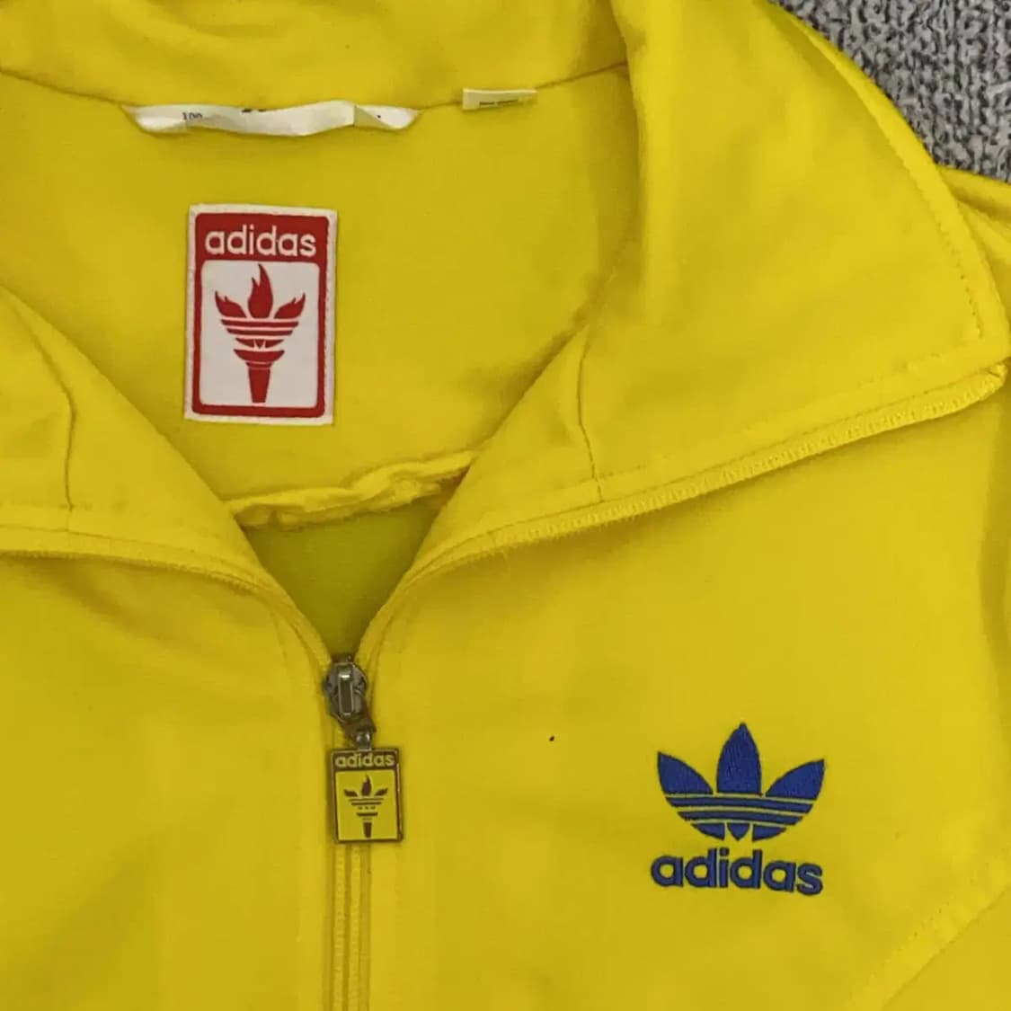 아디다스 여성 브라질 트랙탑 100 상품이미지4