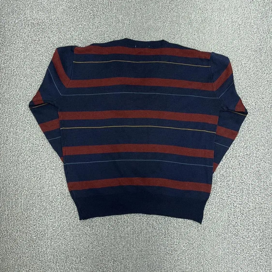 아디다스 로고 니트 상품이미지2