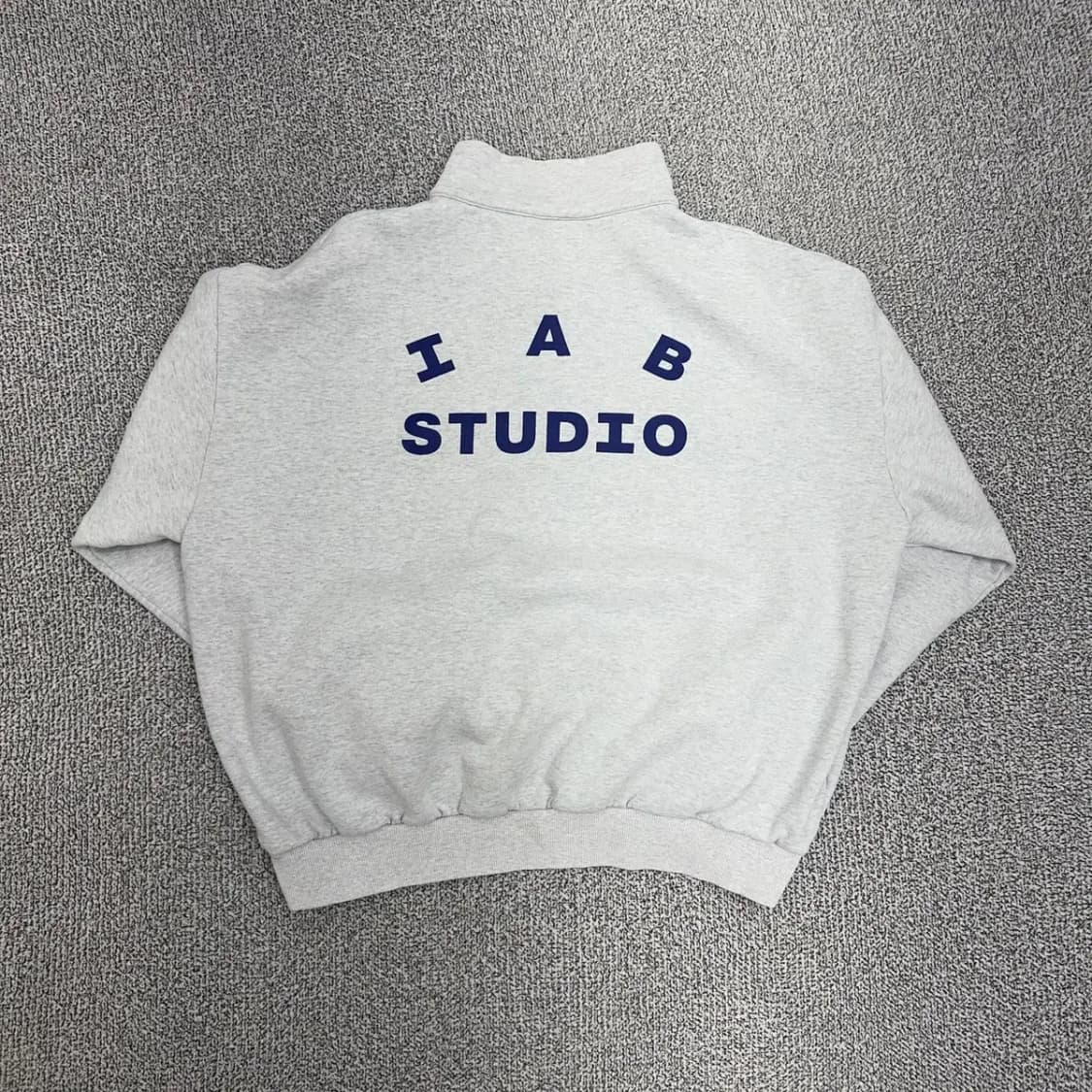 I AB STUDIO 반집업 맨투맨 XL 상품이미지2