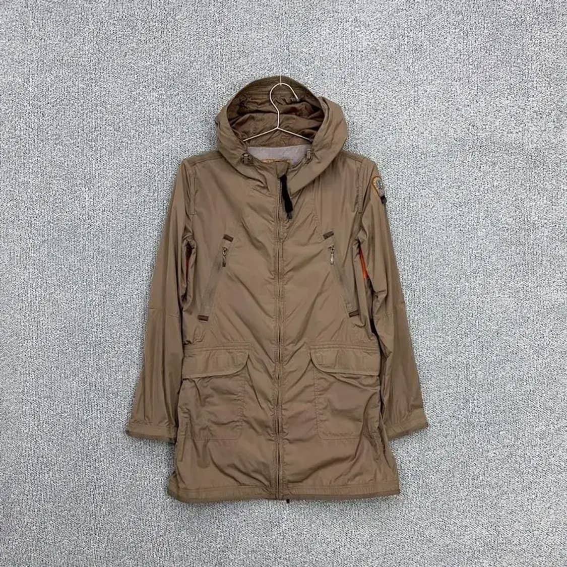 선벨리 브라운 후드 윈드브레이커 90 상품이미지1