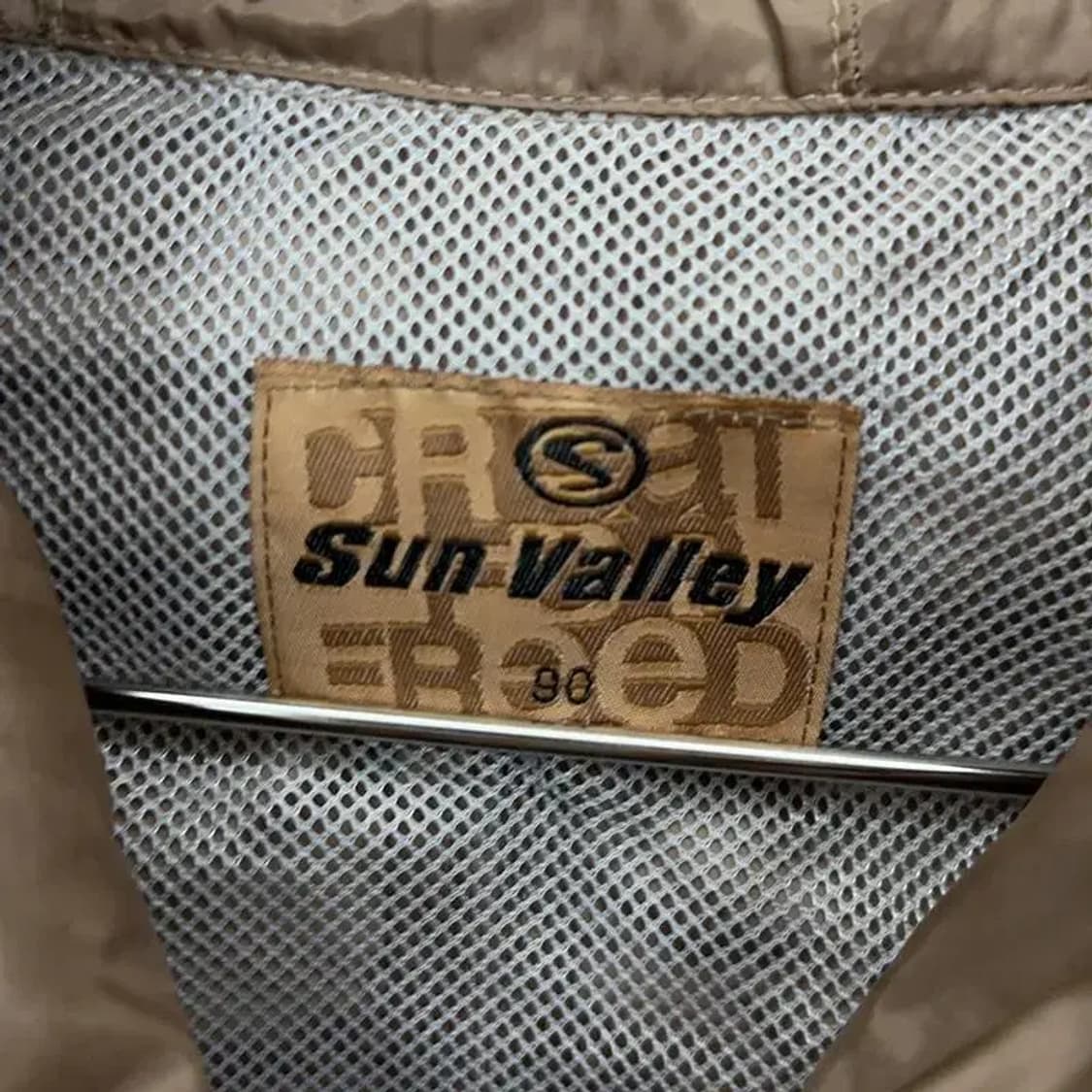 선벨리 브라운 후드 윈드브레이커 90 상품이미지4