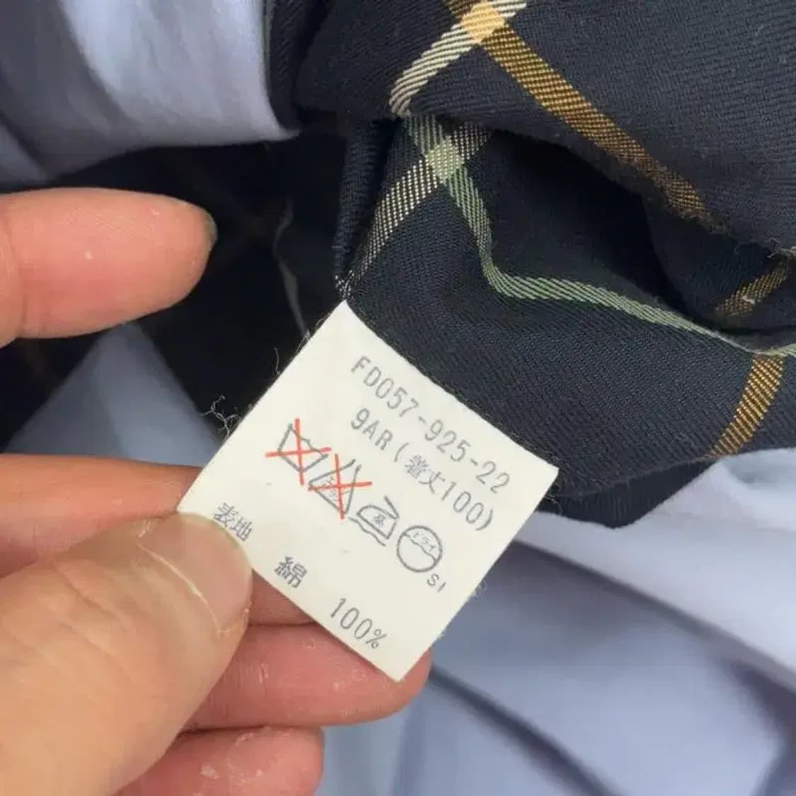 버버리 리버스 버튼 트렌치코트 상품이미지6