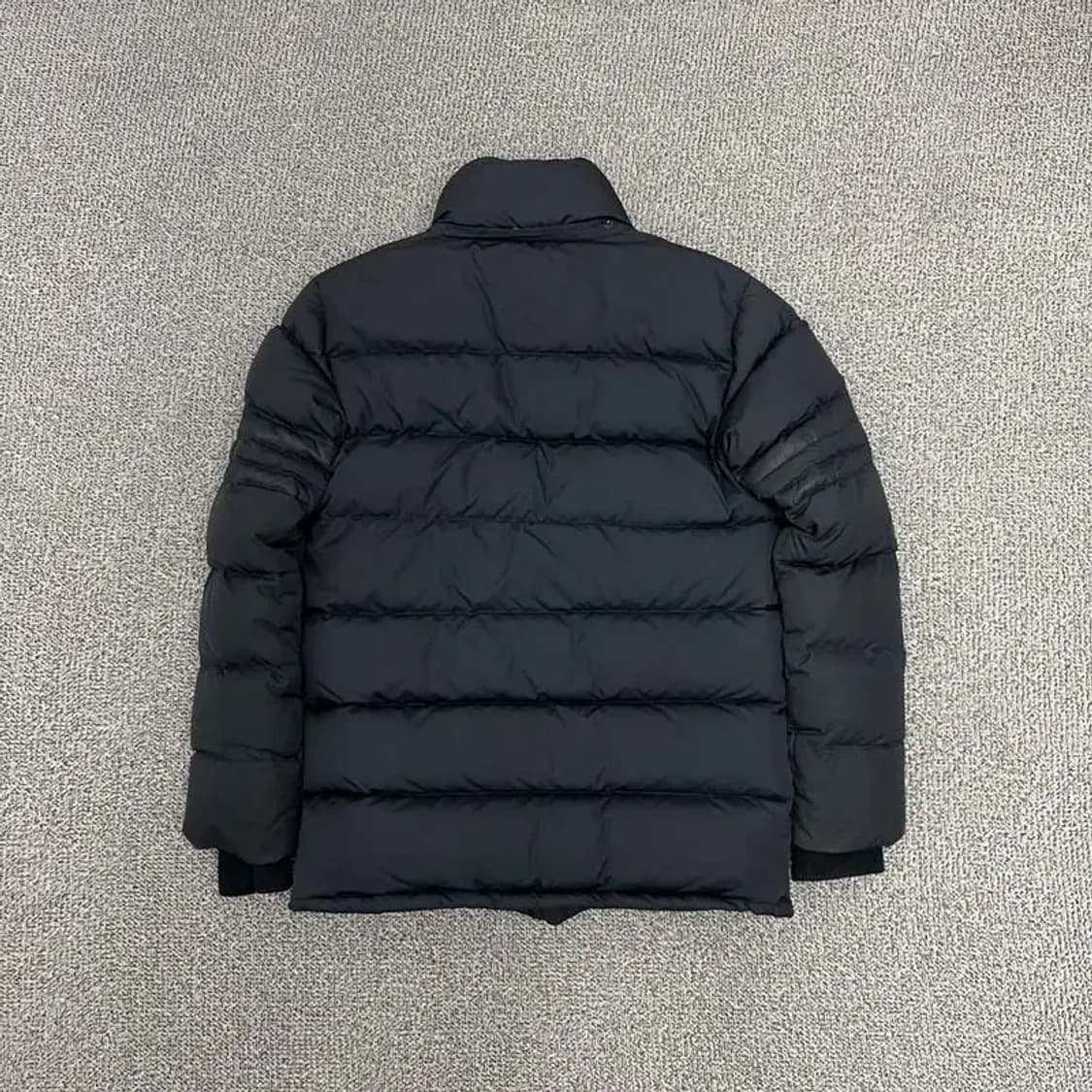 디젤 덕다운 네이비 패딩 상품이미지3