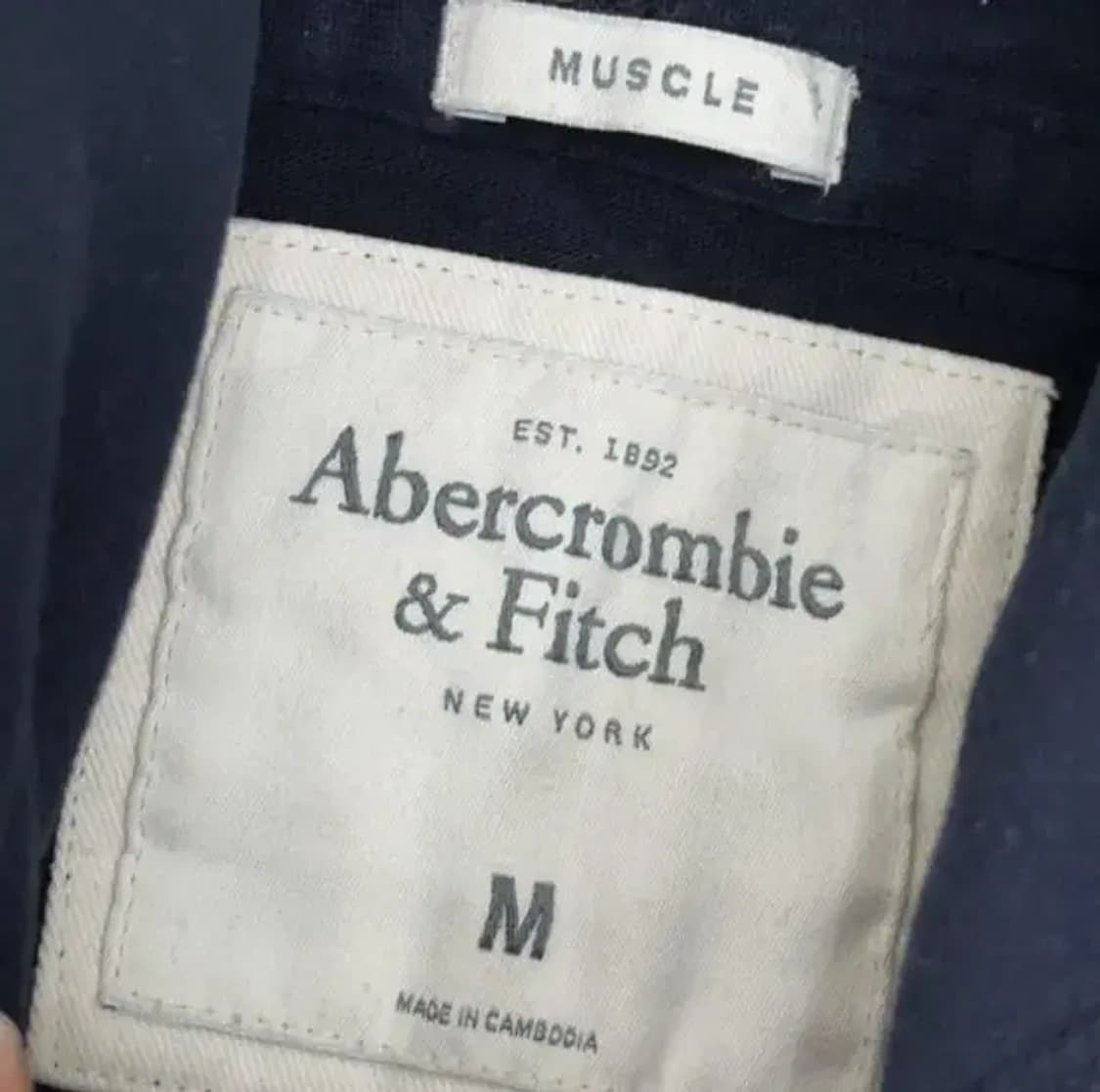 아베크롬비 네이비 후드티 M 상품이미지3