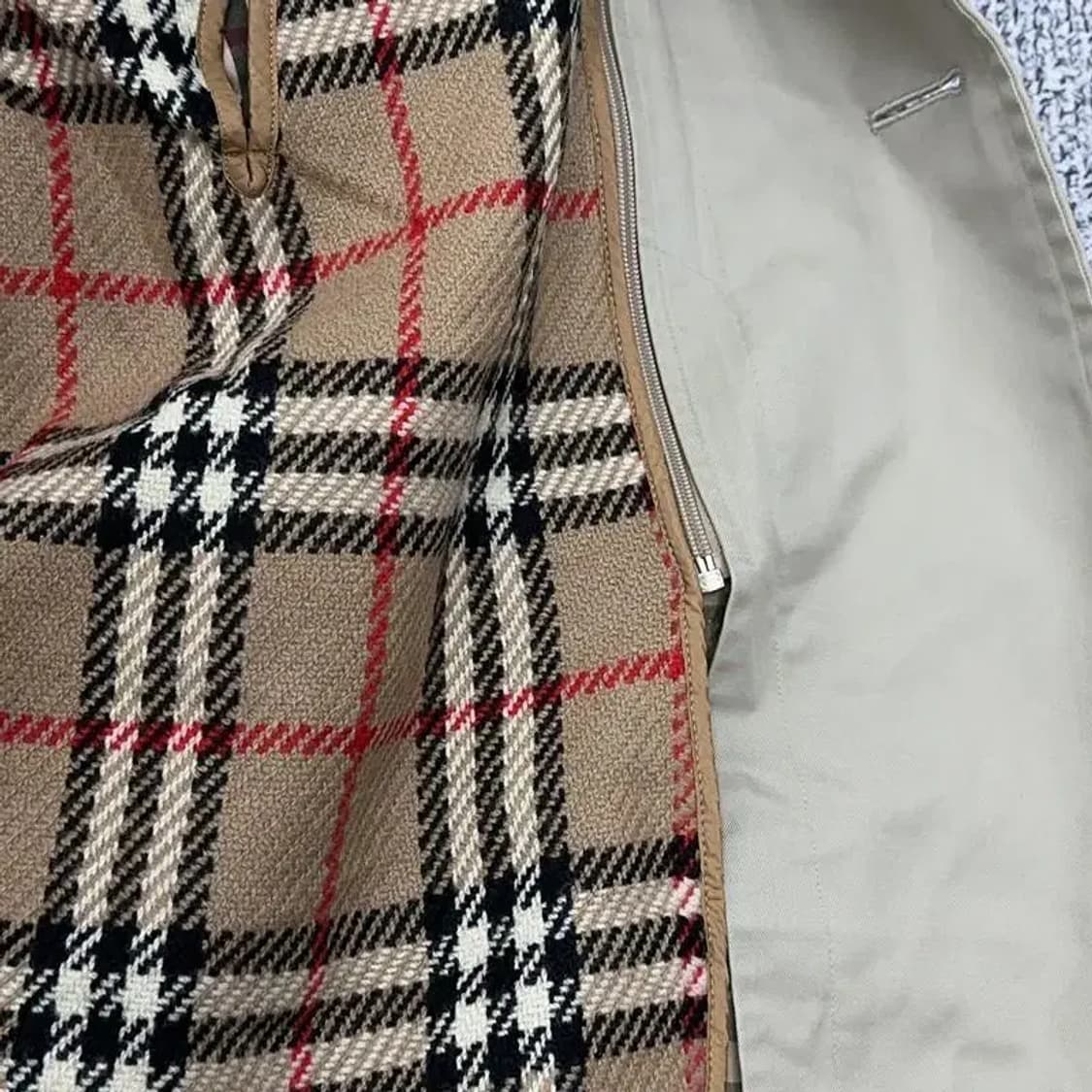 버버리 캔싱턴 헤리티지 트렌치코트 상품이미지4