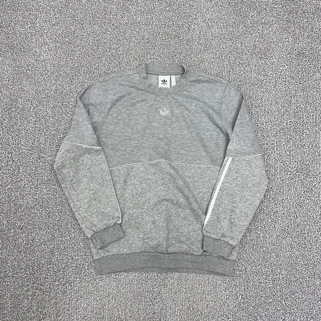 아디다스 불꽃로고 맨투맨 XL 상품이미지1