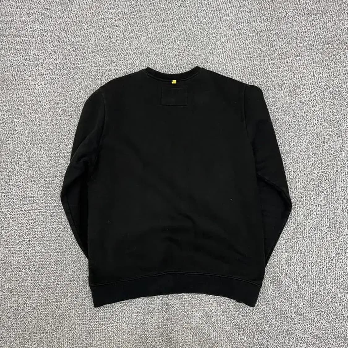 언리밋 맨투맨 L 상품이미지3