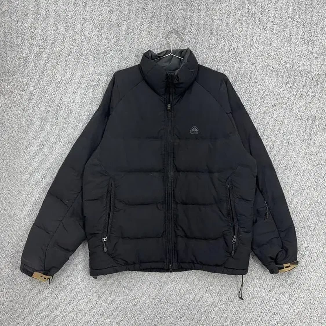 나이키 ACG 로고 패딩 XL 상품이미지1