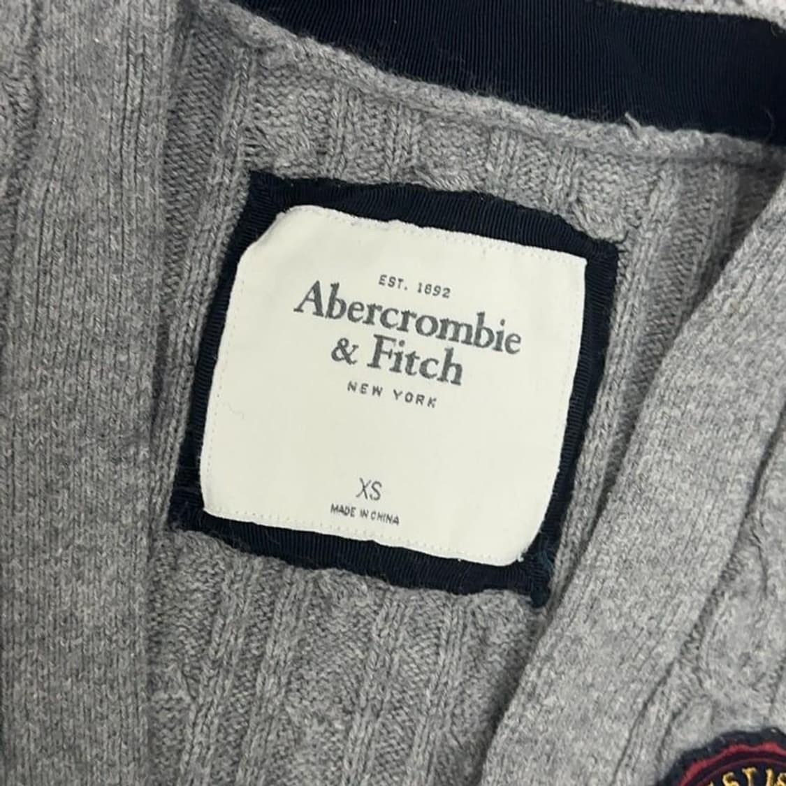 아베크롬비 꽈배기 니트 가디건 XS 상품이미지4