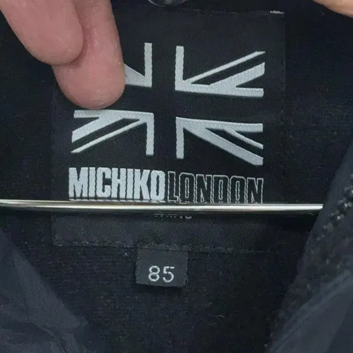 미치코런던 여성 로고 바람막이 85 상품이미지5