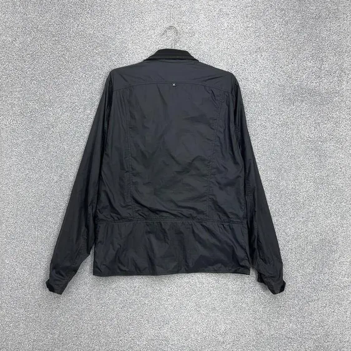 몬츄라 바람막이 L 상품이미지2