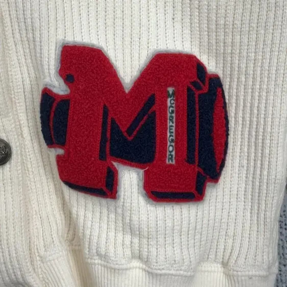 맥그리거 입체로고 화이트 니트 가디건 M 상품이미지3