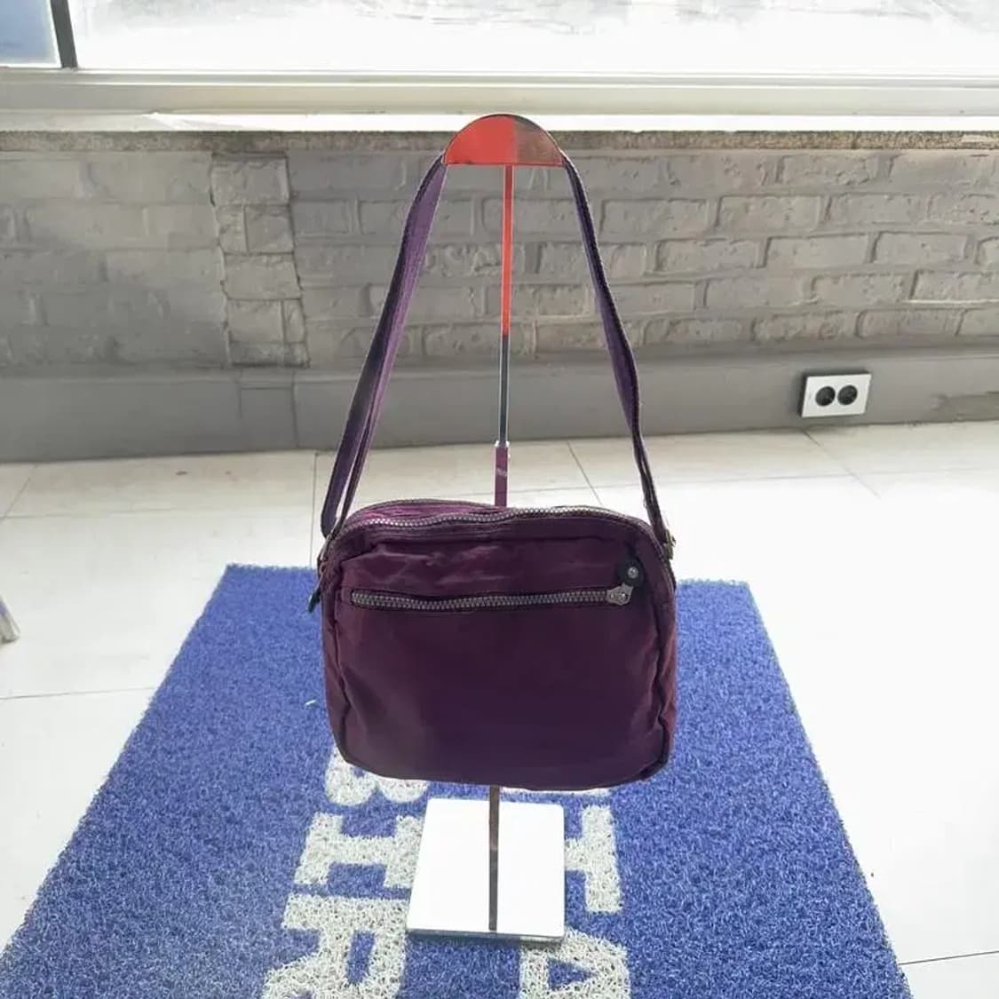 키플링 더블포켓 크로스백 상품이미지4