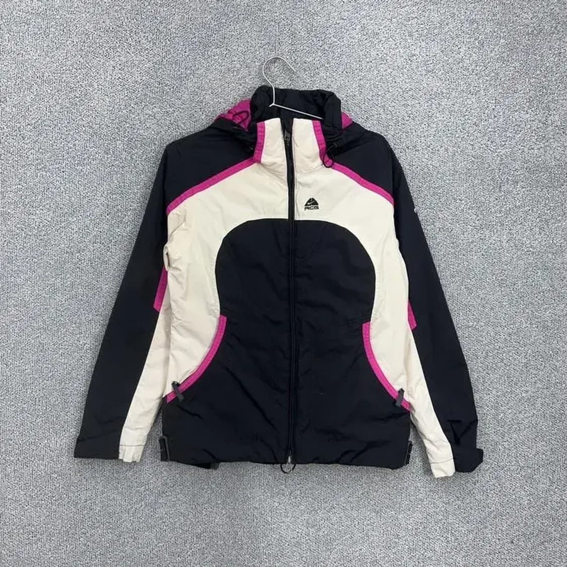 나이키 ACG 핑크포인트 바람막이 L 상품이미지1