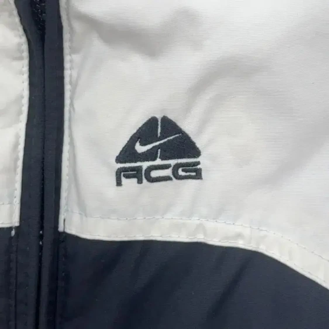 나이키 ACG 핑크포인트 바람막이 L 상품이미지3