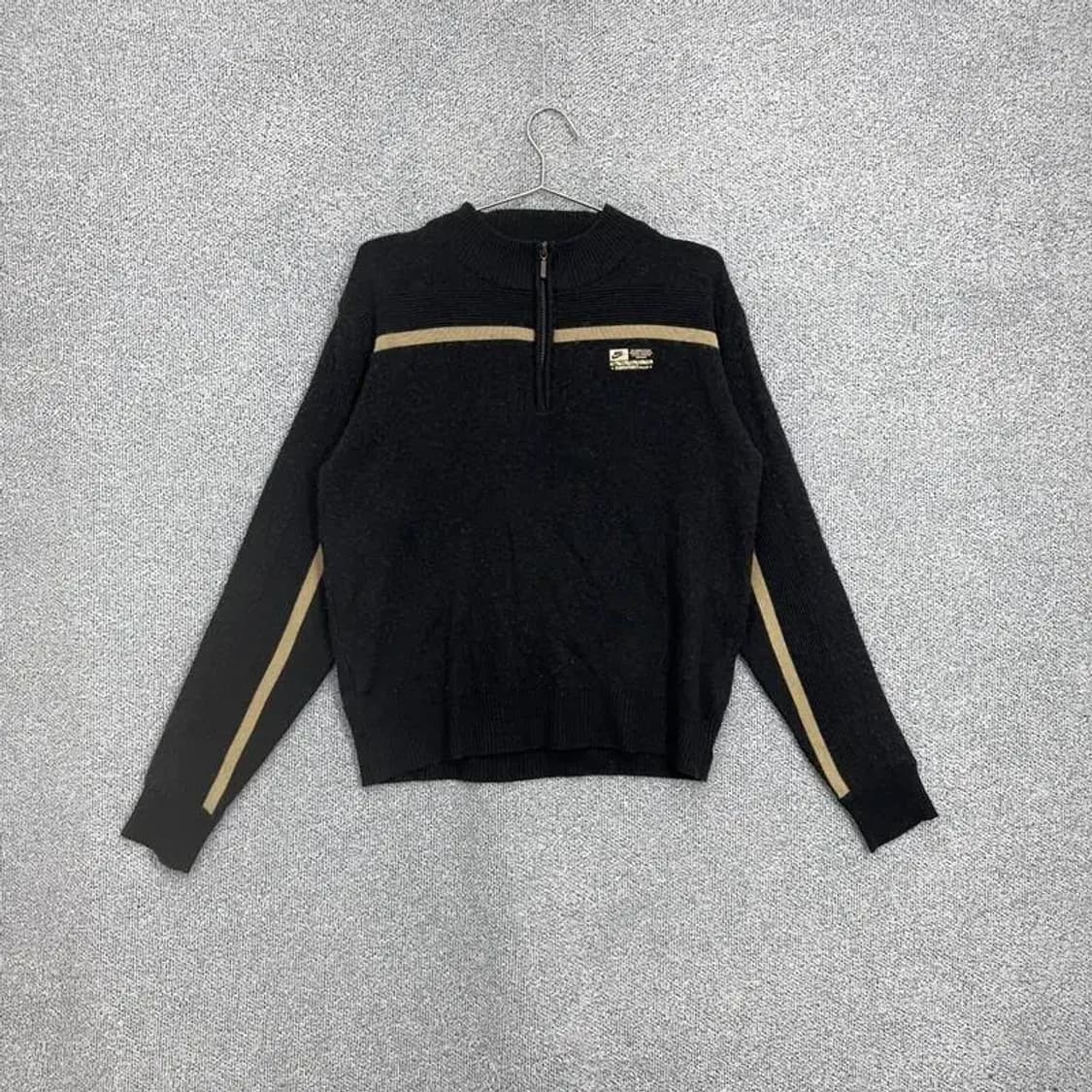 한국나이키 80s 하프집업 니트 100 상품이미지1