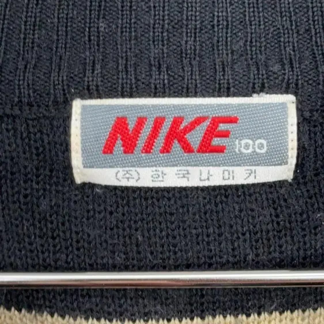 한국나이키 80s 하프집업 니트 100 상품이미지4